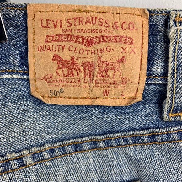 Levi’s | 501 Vintage High Waist Cut Off Shorts - Picture 4 of 7